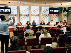 conf-presse-lr-300x225